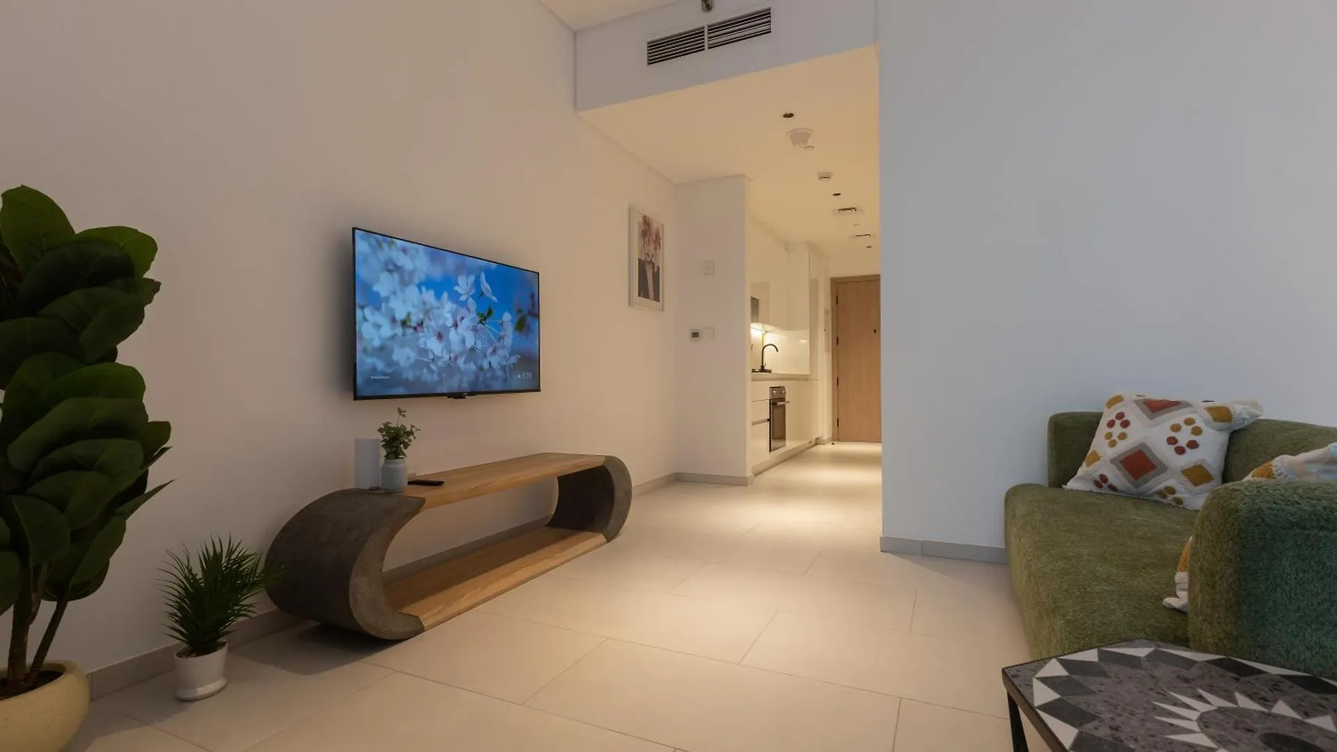 Burj & Beyond - Luxury Stay With Burj Khalifa View Dubai