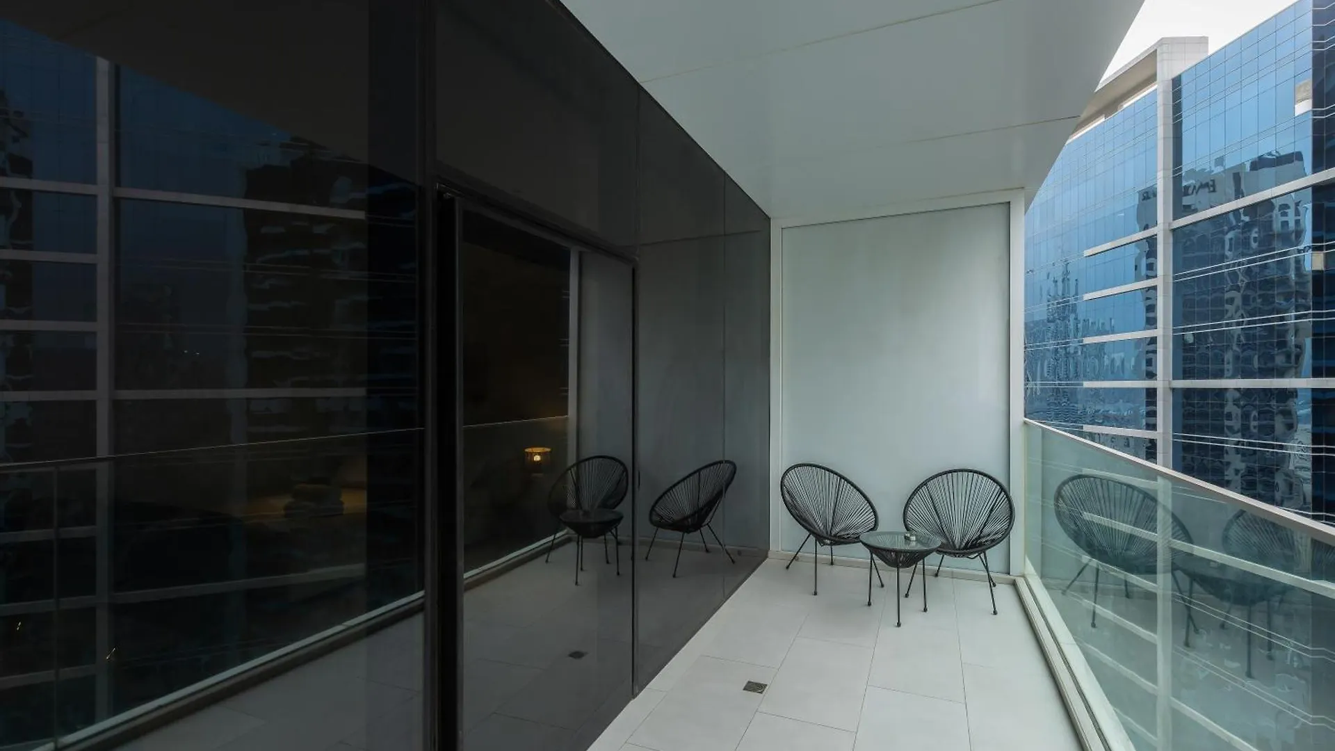 Burj & Beyond - Luxury Stay With Burj Khalifa View Dubai 0*,