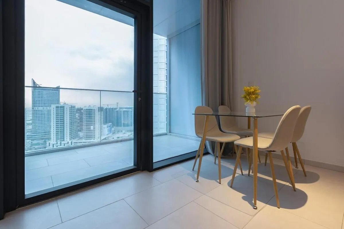 Burj & Beyond - Luxury Stay With Burj Khalifa View ドバイ 0*,